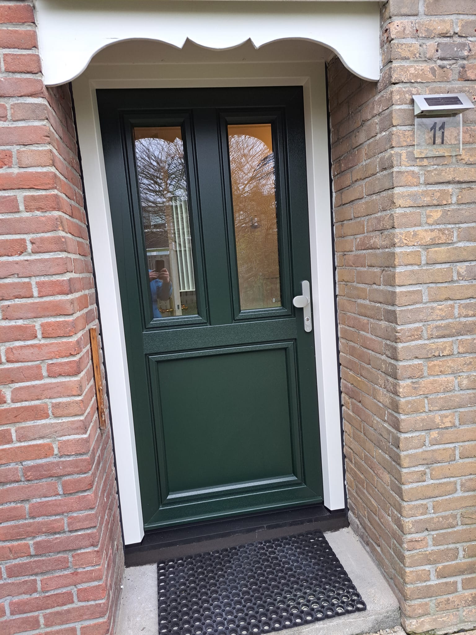 Groene kunststof deur project